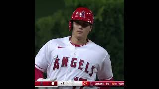 @SHOHEIOHTANI BREAKS THE TIE😯