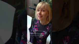 Cik sekundes Tev ir nepieciešamas, lai saskaitītu, cik šajā pakā ir dolāru? #dolāri #cash #valuta