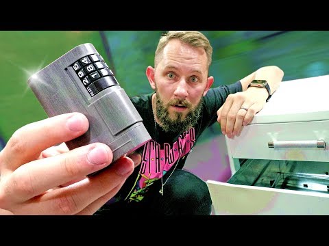 Found a Secret Hidden Mini Safe in Hi5 Studios!
