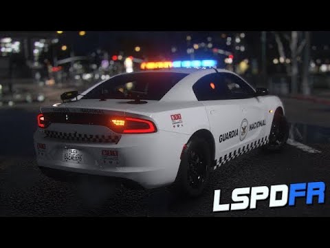 GTA 5 POLICIA | Patrullando con Charger de la GN de Noche | TheAxelGamer