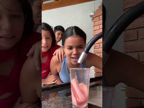 Quem tomou copo de água  😂😂