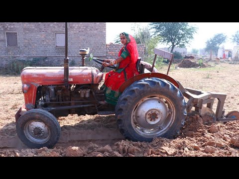 महिला ने ट्रैक्टर रुकवा कर खुद चलाया फिर क्या हुआ देखिए Indian village, Lady