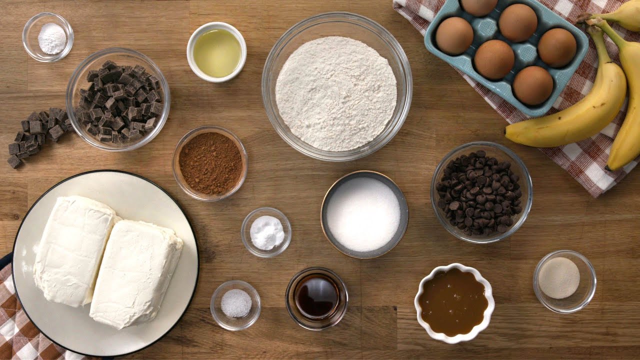 Chocolate Banana Bread Bottom Cheesecake // Presented by Amazon Alexa