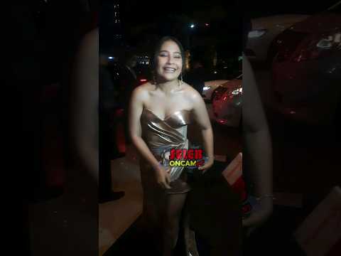 DRES TERBUKA PRILLY LATUCONSINA JADI SOROTAN DI RESEPSI JESSICA MILA & YAKUP
