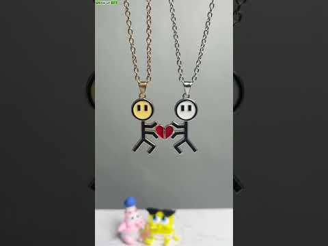 Unlocking the Secrets of BFF Necklaces - The Ultimate Symbol of Friendship!
