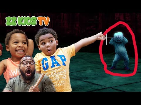 What is Dancing in ZZ Kids Yard? (Wait Is That Abominable Snow Dude)