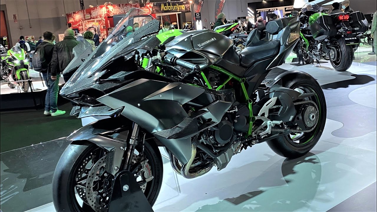 Top 8 Fastest Production Bikes in the world 2022