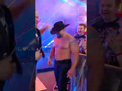 Bron Breakker really said 🤠