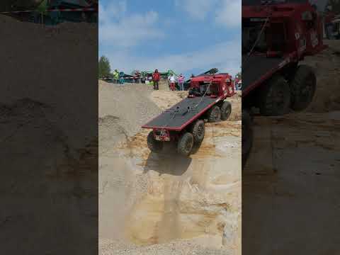 Whatch Till The End | 8x8 Tatra Cliff Jump