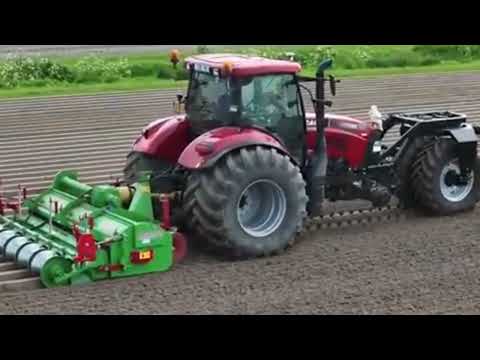 Agriculture machine used to the harvesting the soil