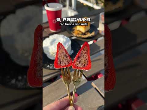 진짜 말 많은 카페