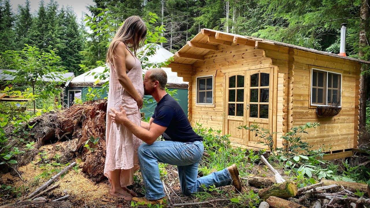 WE'RE PREGNANT - Having a BABY OFF THE GRID - Ep. 140