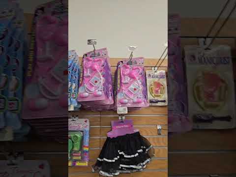 Come with to our local dollar store #shopping #shoppinghaul #shopwithme #alaska #dollarstore