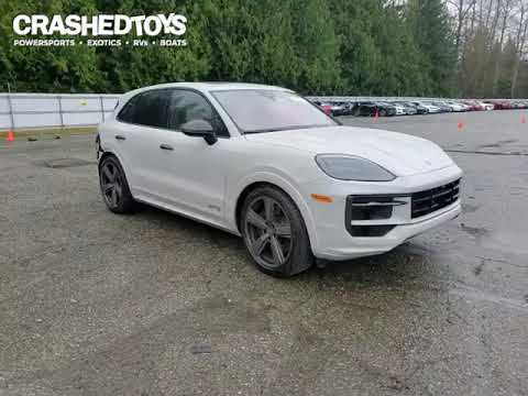 ✅ 2025 Porsche Cayenne GTS • VIN: WP1AG2AY2SDA24164 • Lot: 48062075. Wystawiony na Copart z przebiegiem 3 825 mil. Bezpłatny archiwum sprzedaży aukcyjnych z USA i szczegółowy raport historii pojazdu na DreamBid. Zdjęcie 18.