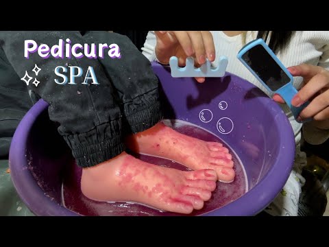 ASMR te hago la pedicura 🦶🏻🫧 tratamiento de pies ✨