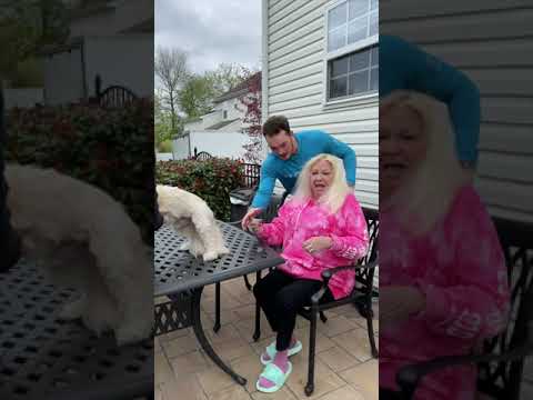 FINGER IN DOGS BUTT PRANK - #shorts