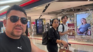 Binhvo-Ngoctrang Channel is live! Dubai International Airport. Trump