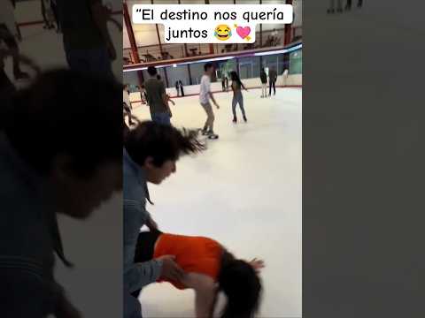 ¿Destino o torpeza? 😂 #Shorts #short #Viral #Casualidad #Love #Funny #ParaTi #Destiny