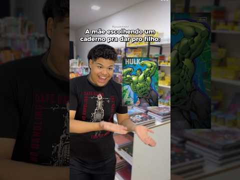 Mãe escolhendo um caderno pra dar pro filho - Gugu Amaral #shorts