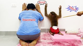 Mom couldn't believe that Monkey Lyly and the cameraman did this and her reaction afterwards.