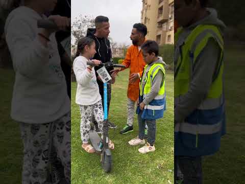صاحب فيلا يجبر بخاطر ابن عامل نظافة