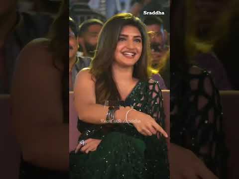 Sreeleela's Cuteness ❤️😘 with Mahesh Babu's romanticness 😘❤️#maheshbabu #sreeleela #shorts