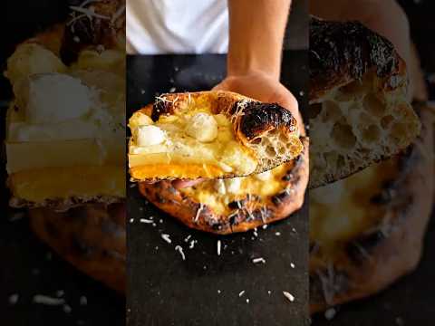 Pizza de Queijos 🧀