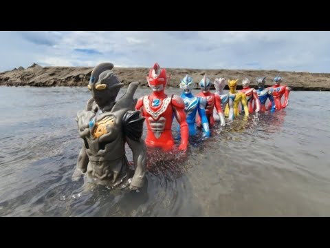 Ultraman Zero Dan Ultraman Ginga Tenggelam di Air, Ultraman Dyna Dan Ultramen Victory Takut Gemetar