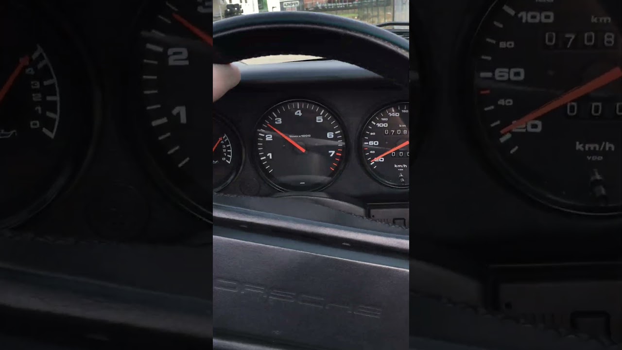 Aperçu vidéo du Porsche 911 Carrera 4 (1990)