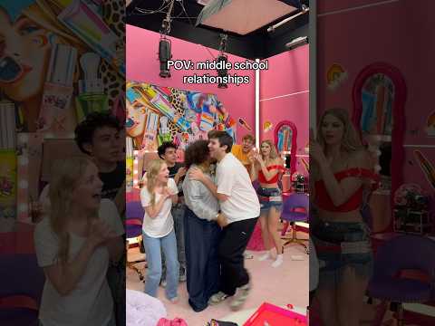 ALL THAT OVER A HUG😭😭 @sydneymorgan @CarterKench @scottkress_ ​@thejessicakaylee