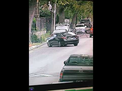 CRAZY DRIVE-BY TURNS INTO A WALK DOWN ??#crime #drill #shortsfeed