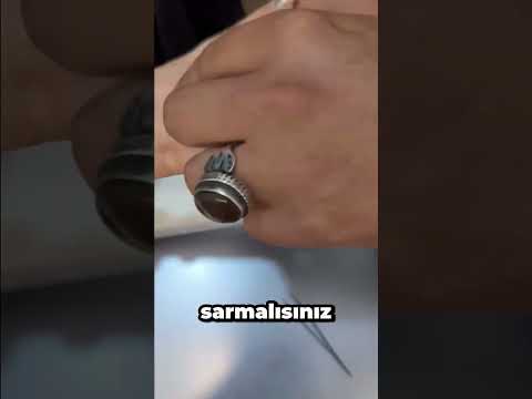 Parmağınıza Sıkışan Yüzüğü Acısız Çıkarmanın Pratik Yolu!