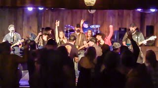 All the Small Things - LIVE at Rinky Dinks