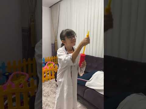 İğneden Korkan Babama İĞNE ŞAKASI 😜😂🙈🤪😱