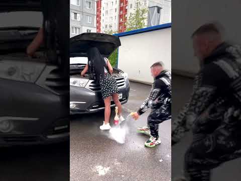 Когда фонтан колы попал прямо туда - #Shorts от Дениса Бубнова