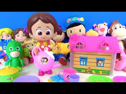 Niloyanın yazlık evi misafircilik oyunu Pepee Şila Niloya Mete Tospik evcilik oyunu ev çay seti