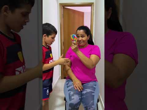 QUANDO VOCÊ SÓ TEM UM PIRULITO