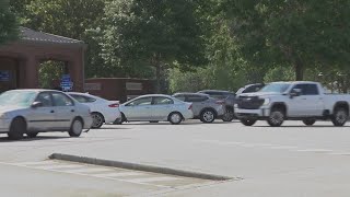Lower travel costs boost Labor Day weekend road trips
