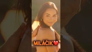 Smola a Hrušky - NATRI ☀️😎Pusti si celý klip a označ niekoho, kto ti má natrieť 😇  #smolaahrusky