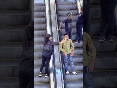 Funny Prank ๐ in Escalator #shorts #shortsfeed #viral #funny #funnyprank #trending #escalatorprank