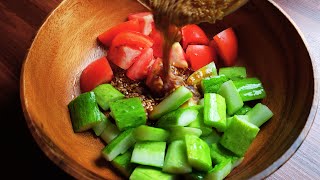 토마토와 오이에 이 간장소스를 넣었더니,,, 집 나간 입맛이 다시 돌아옵니다.