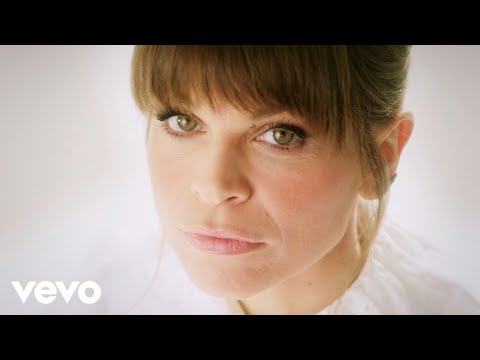 Alessandra Amoroso - Forza e coraggio (Video Ufficiale)