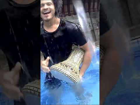 ANEH BANGET SUARA DARBUKA DI DALAM AIR !! #shorts
