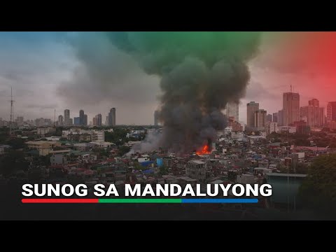 Pag-apula ng sunog sa Mandaluyong pahirapan dahil sa lakas ng hangin, makitid na daan | ABS-CBN News