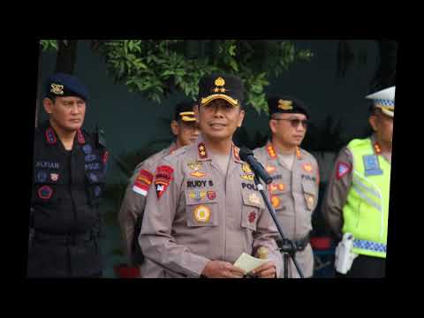 Siswa-Siswi Gembira Kapolda Sulteng Jadi Inspektur
