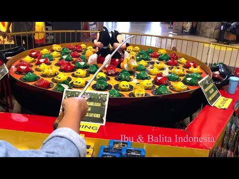 Wah Mamah Hebat Mancing Ikan Ikanan Dapat Hadiah - Mainan Anak Seru - Liburan Keluarga