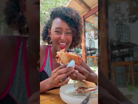 Comendo presunto de Parma pela primeira vez