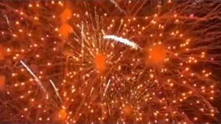 What makes the fireworks those colors