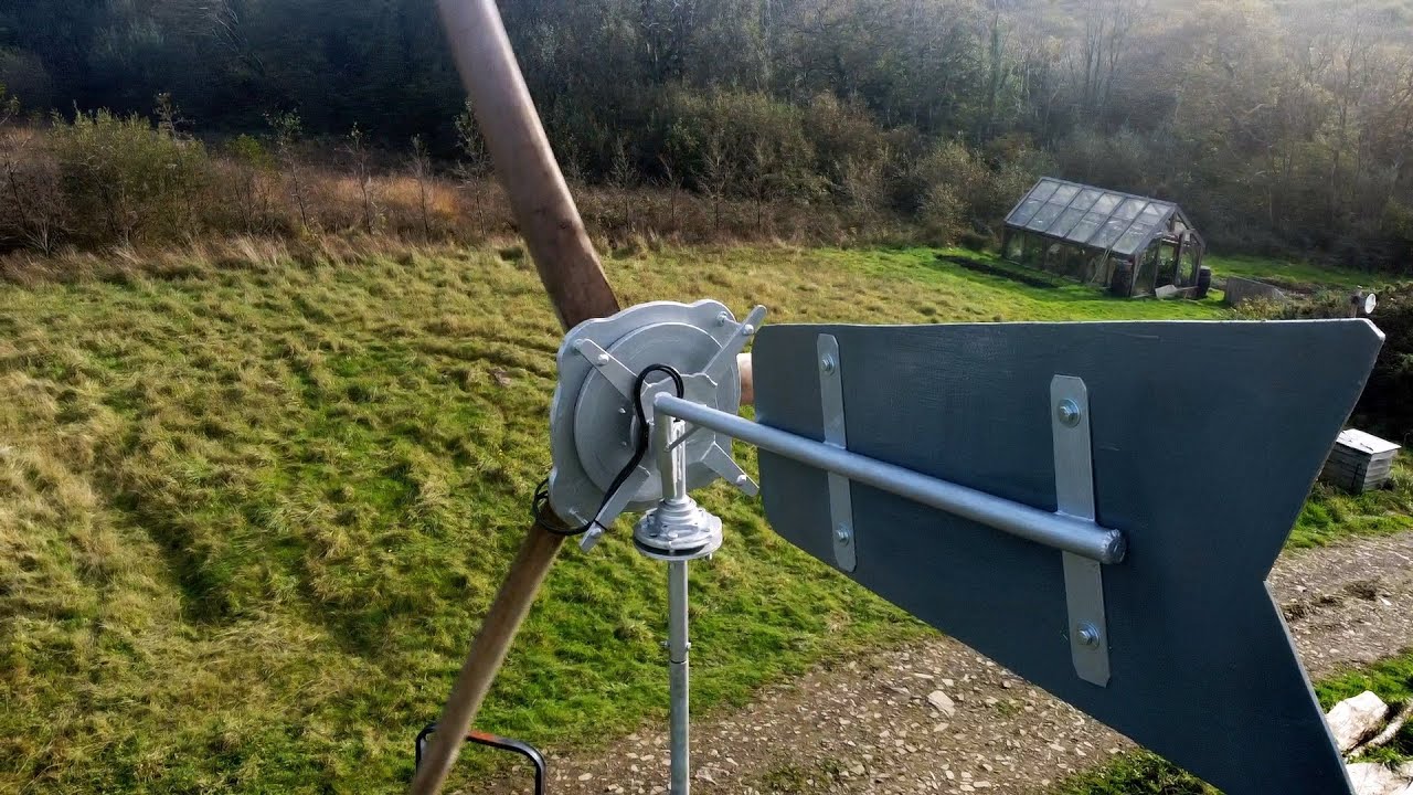 Off Grid 2 KW Axial Flux Wind Turbine and MPPT Dump Load Controler Build