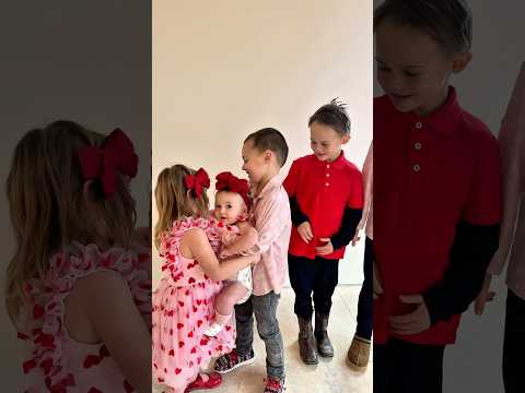 Oldest brothers acting like the Home Alone siblings #funny #mom #momlife #family #sister #siblings